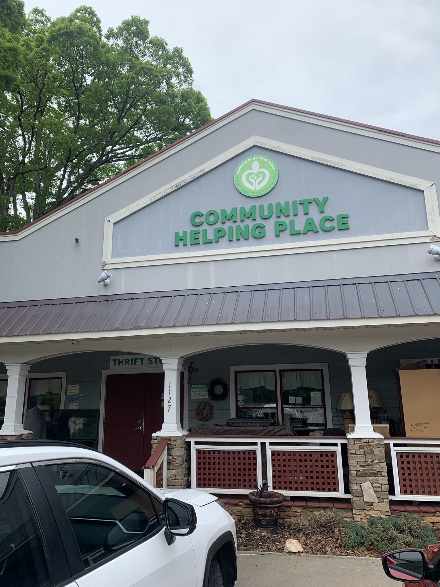 Community Helping Place Thrift Store