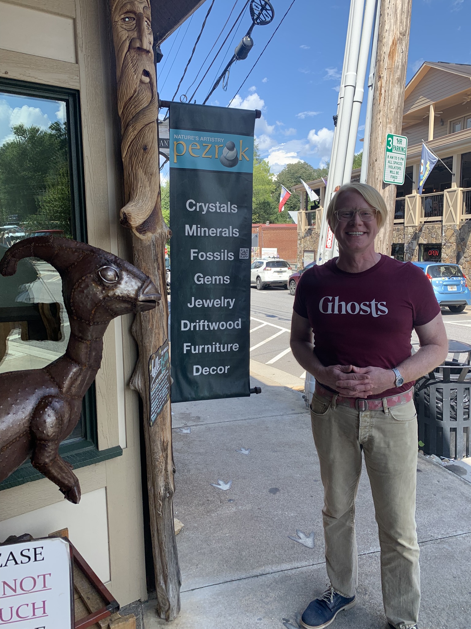 Gem and Mineral Shop Review – Pezrok Gems, Minerals, Fossils Gallery in Blue Ridge, Georgia